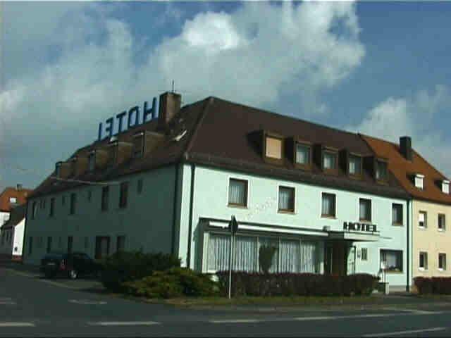 Hotel Astoria Bergrheinfeld Kültér fotó